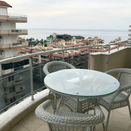 Sea View Penthasus 4+1 Dream Country Mahmutlar